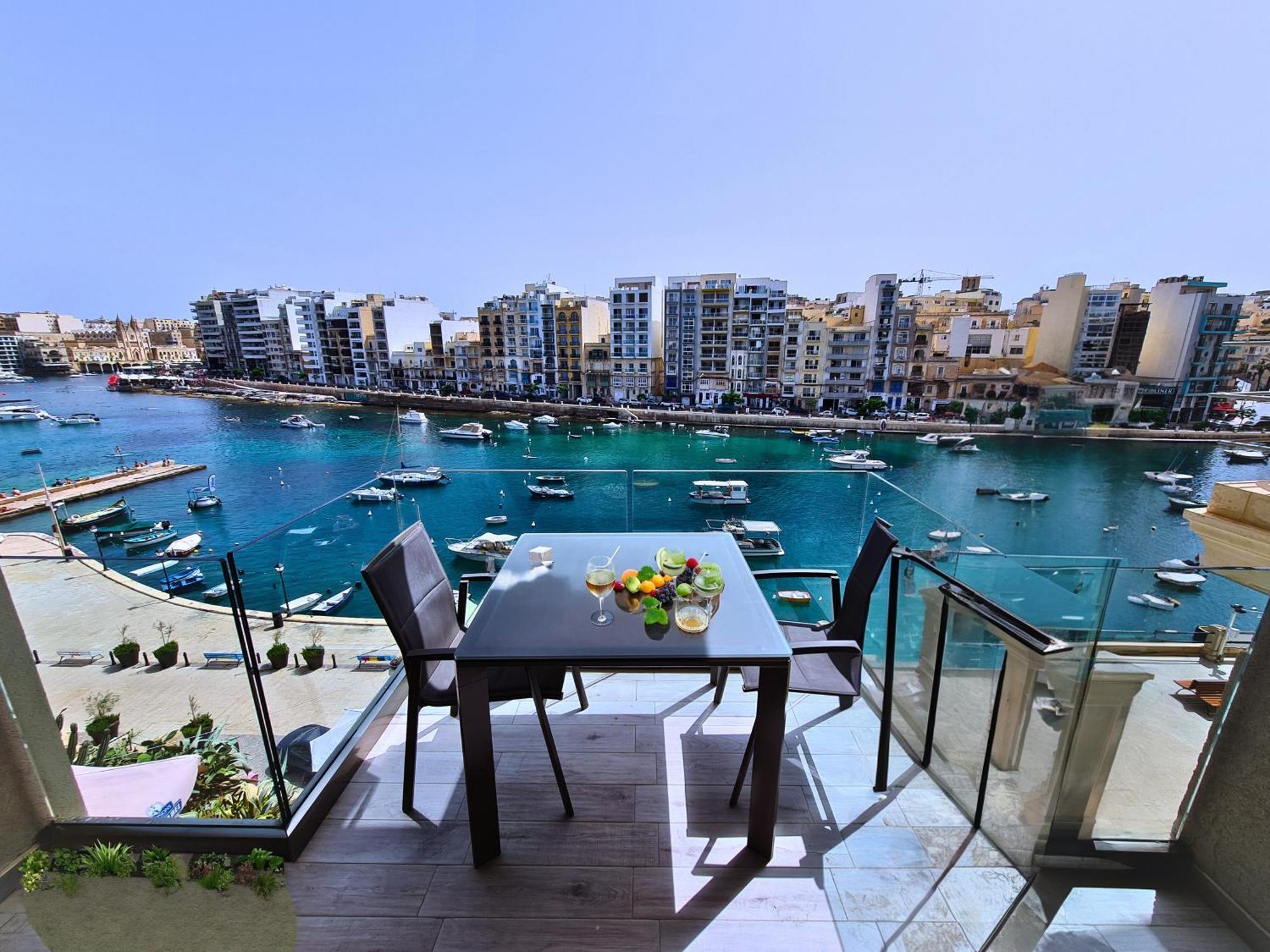 Supreme Seafront Apt With Balcony In St.Julian'S St. Julian's Exterior foto